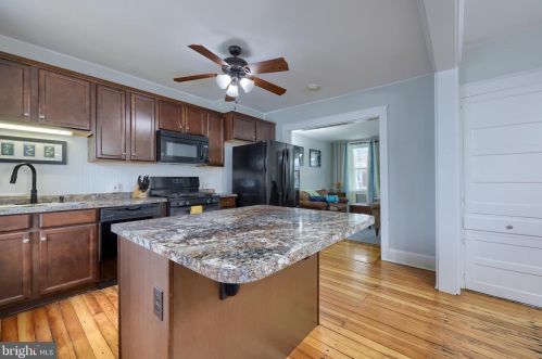 258 Ross St, Lancaster PA 17602-1940 exterior