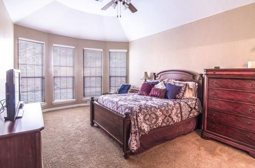 11804 Blackhawk Dr, Frisco TX 75033-4728 exterior