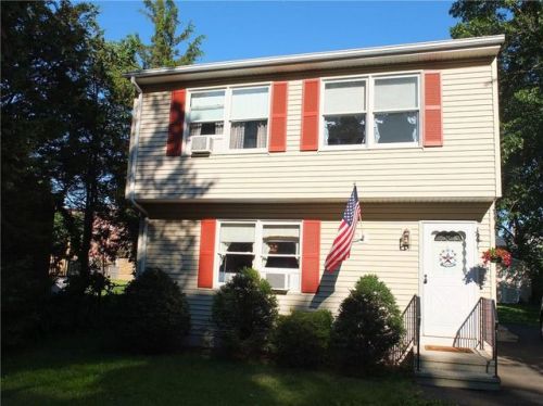 319 Washington St, Wallingford, CT 06492-2325