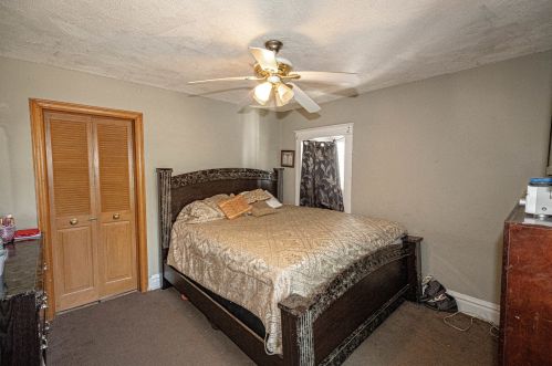 102 Chapel St, Waukegan IL 60085-5410 exterior