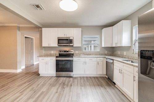 1301 Ellicott St, Tampa FL 33603-2523 exterior