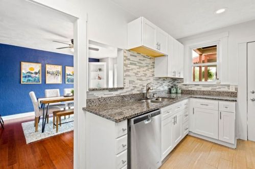 1048 Biltmore Ave, Pittsburgh PA 15216-2307 exterior