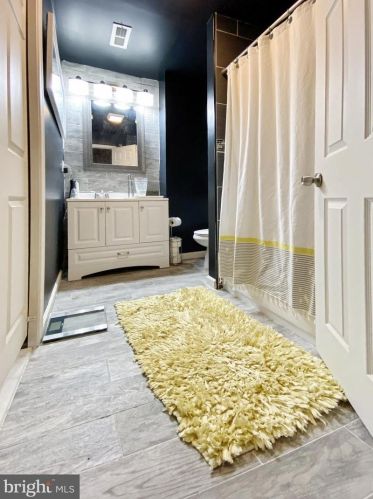 5355 Berks St, Philadelphia PA 19131-3230 exterior