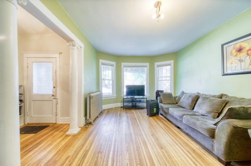 3649 Keeler Ave, Chicago IL 60641-3041 exterior