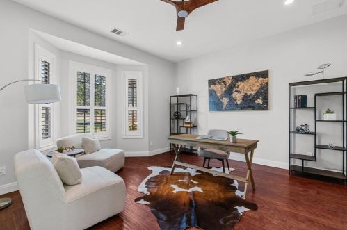 2209 Deleon Ct, Austin TX 78733-1629 exterior