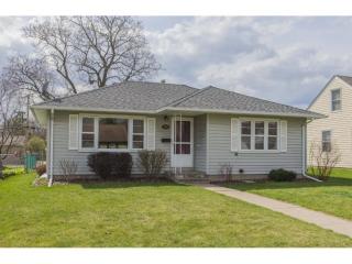 306 14th Ave, Hopkins MN  55343-7333 exterior