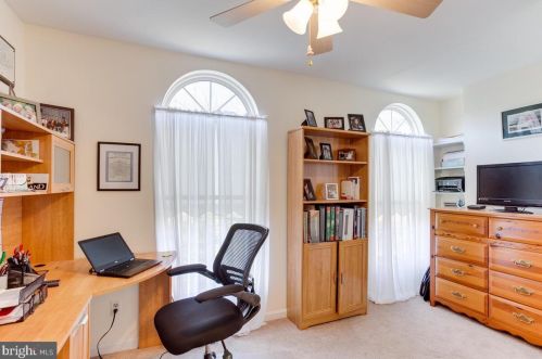 1501 Abbey Ln, Huntingtown MD 20639-2308 exterior