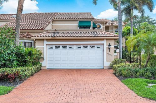 22520 Caravelle Cir, Boca Raton, FL 33433-5909