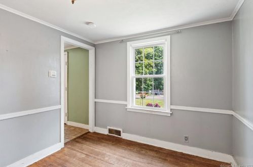 971 Farms Rd, Wallingford CT 06492-1807 exterior