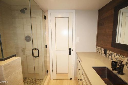 3715 Sunset Ln, Oxnard CA 93035-4133 exterior