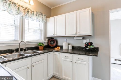 603 High St, Hummelstown PA 17036-1907 exterior