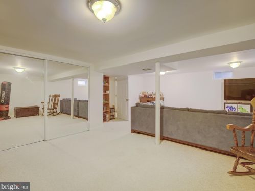 10815 Tenbrook Ct, Silver Spring MD 20901-1029 exterior