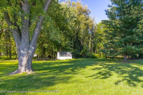 3914 Pr Ln, Dewitt MI exterior