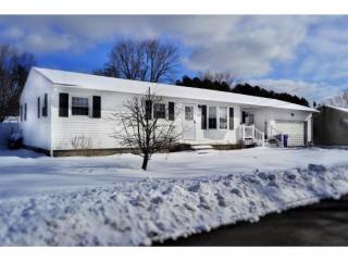 126 Lois St, Manchester, NH 03103-3078