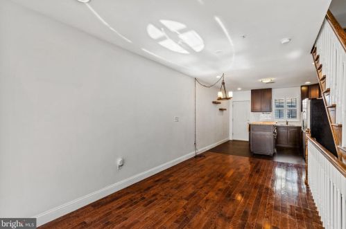 439 Emily St, Philadelphia PA  19148-2504 exterior