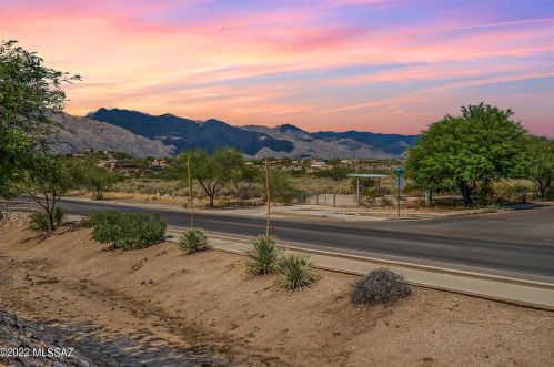 3508 Sierra Springs Dr, Tucson, AZ 85712-6673