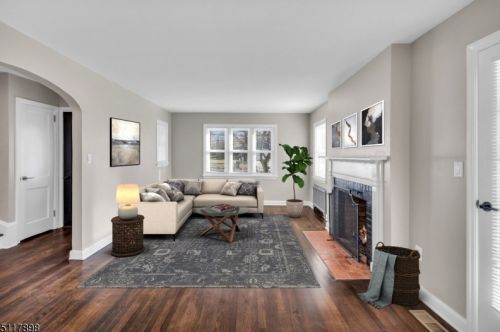 25 Morgan Ln, Bridgewater NJ 08807-3007 exterior