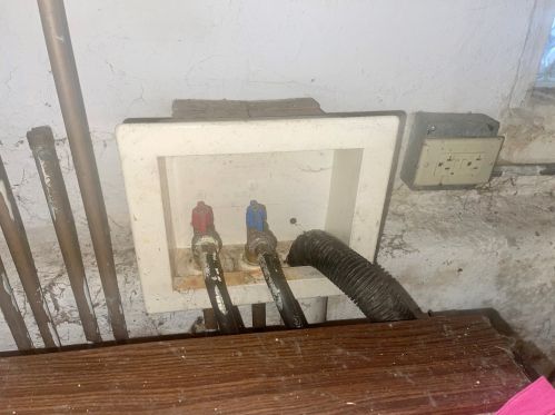 5608 Marshfield Ave, Chicago IL 60636-1218 exterior