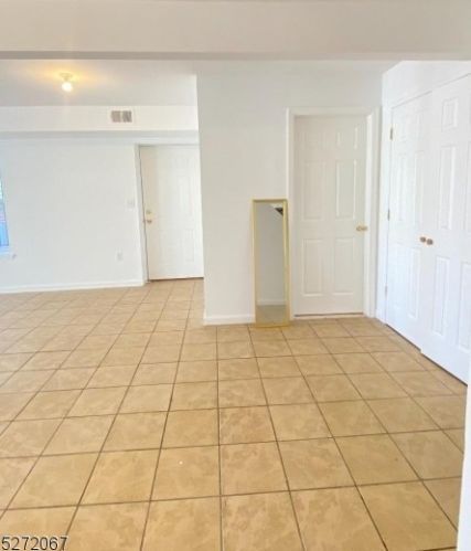 50 Chadwick Ave, Newark NJ  07108-1527 exterior