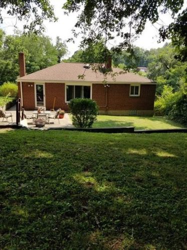 3874 Hilpert St, Pittsburgh, PA 15227-3553