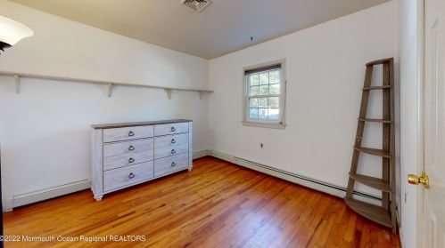 308 Enterprise Dr, Lacey NJ 08731-1815 exterior