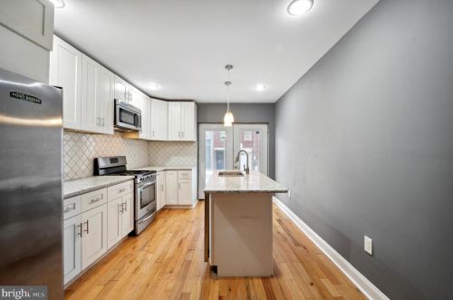 2026 Ellsworth St, Philadelphia PA  19146-2826 exterior