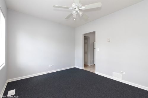 1637 73rd St, Chicago IL 60638-5919 exterior