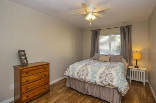 16155 Gardendale Dr, Tampa FL 33624-1132 exterior