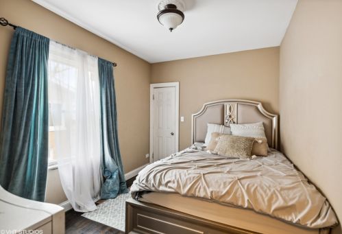 220 18 Ave, Broadview IL 60155-2933 exterior