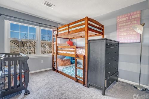 532 Edpas Rd, New Brunswick NJ 08901-3810 exterior