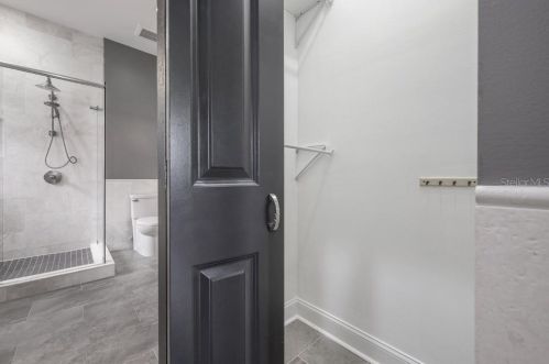 406 Oregon Ave, Tampa FL 33607-2803 exterior