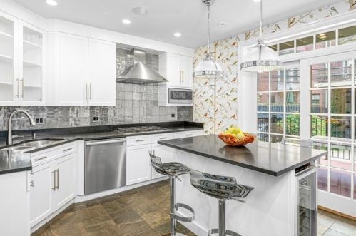 141 Newton St, Boston MA exterior