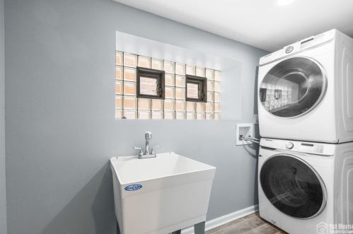 8254 Carpenter St, Chicago IL  60620-3127 exterior