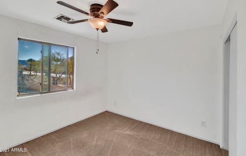 1605 Beautiful Ln, Phoenix AZ 85041-7622 exterior