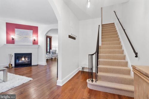 3708 Massachusetts Ave, Washington DC 20016-5812 exterior