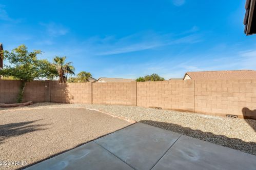 7104 31st Dr, Phoenix AZ  85041-9324 exterior