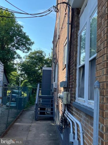 1403 Liberty St, Trenton NJ 08629-2214 exterior