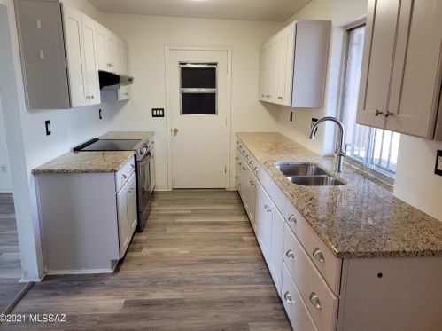 3124 Idaho St, Tucson AZ  85746-1046 exterior