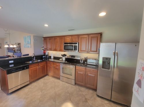 1916 Jamesport Dr, Fort Pierce, FL 34953-4377