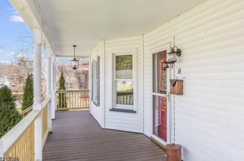 8 Franklin St, Fredon NJ 07860-1604 exterior