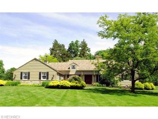 1507 Clubside Rd, Cleveland, OH 44124-2508