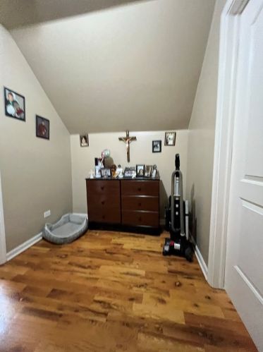 5144 Throop St, Chicago IL 60607-2534 exterior