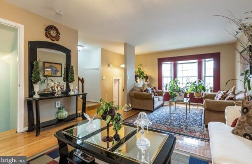 15 Hunters Gate Ct, Silver Spring MD 20904-1827 exterior