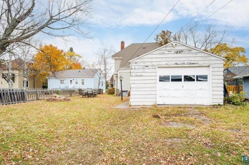 5422 Oneida St, Duluth MN 55804-1348 exterior