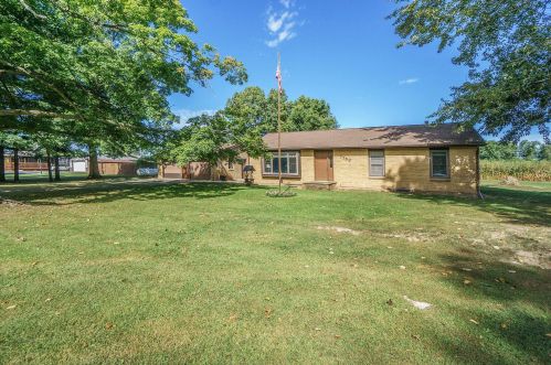 7752 B Ave, Kalamazoo, MI 49009-8871