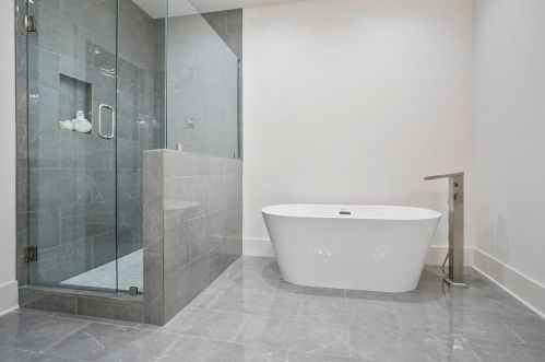 1557 Foote St, Atlanta GA 30307-2817 exterior