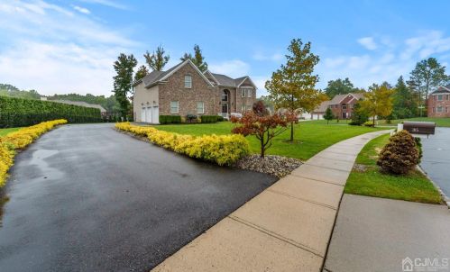 105 Arizona Ave, Old Bridge NJ 08857-4311 exterior