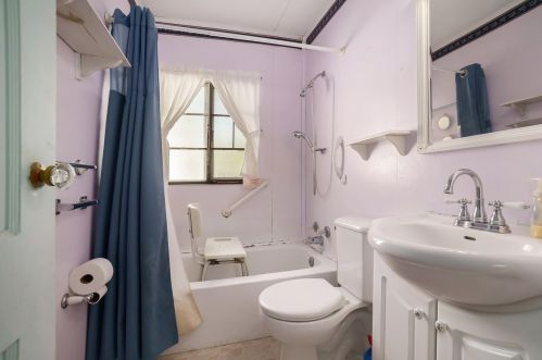 3117 Fulford St, Kalamazoo MI 49001-4491 exterior