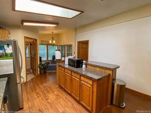 45778 Bonaventure Dr, Macomb Township MI 48044-6021 exterior