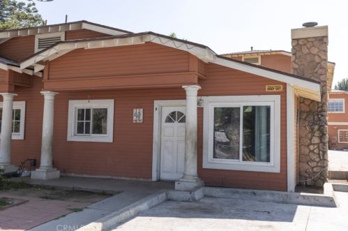 138 Valencia Dr, Fullerton CA 92833-3231 exterior